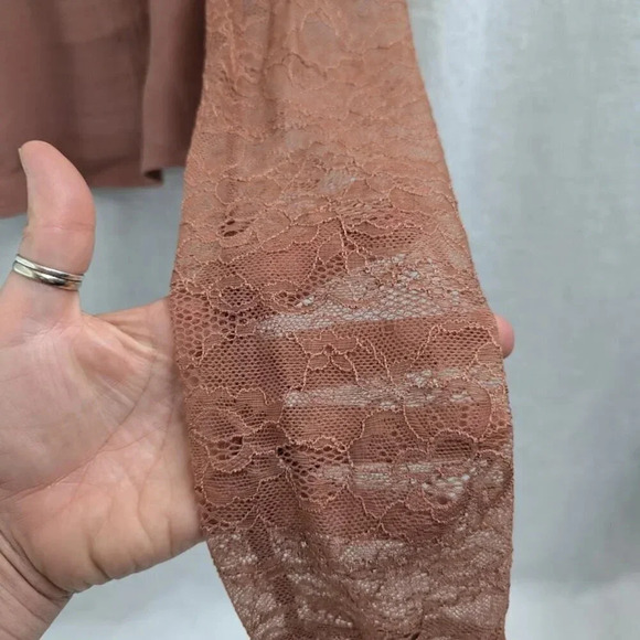 Wild Fable lace crop top, mauve brown, dusty roswomen's size small T29 - Picture 4 of 9